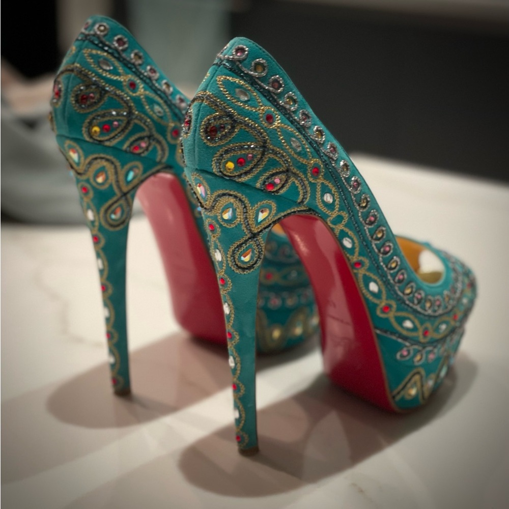 💥Christian Louboutin Bollywood 150mm Euro 41